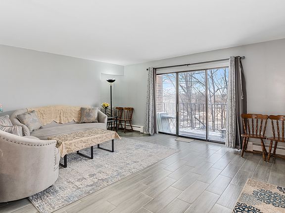 4th image of 4721 Saint Joseph Creek Rd APT 5F