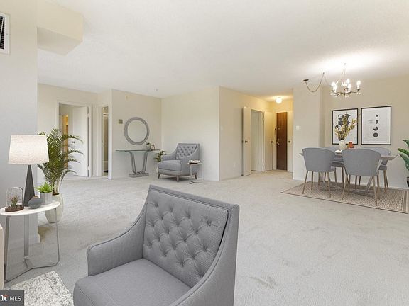 5th image of 7420 Westlake Ter APT 812