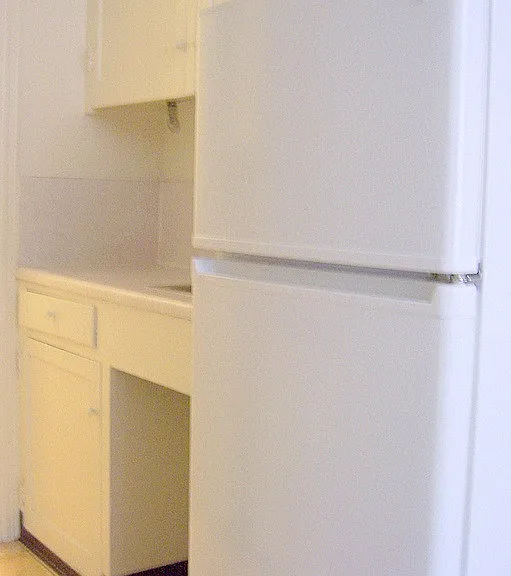 1757 Oxford St #8 — Photo 3