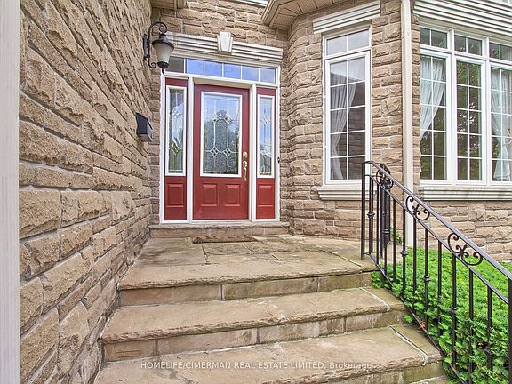 5th image of 61 Pemberton Rd