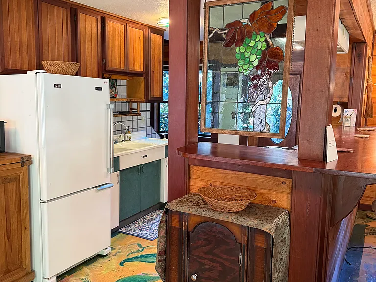 452 Spruce Ave — Photo 7