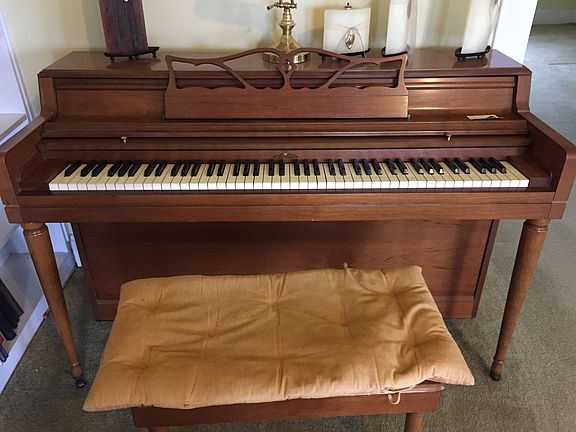 piano and bench