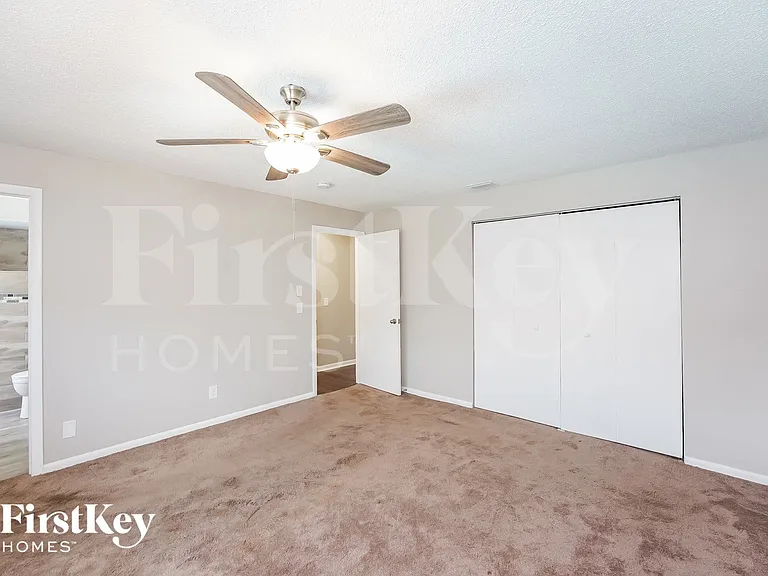 1304 Wilmette St — Photo 11