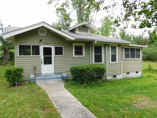 221 S Stewart St, Quincy, FL 32351