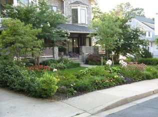 7106 45th St, Chevy Chase, MD 20815