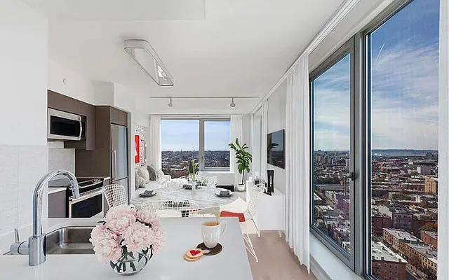 Rented by Greystar | media 1