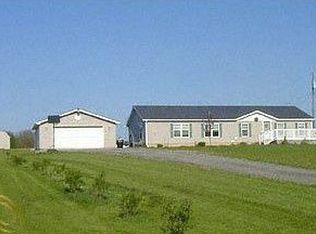 4296 Pinckney Rd, Howell, MI 48843