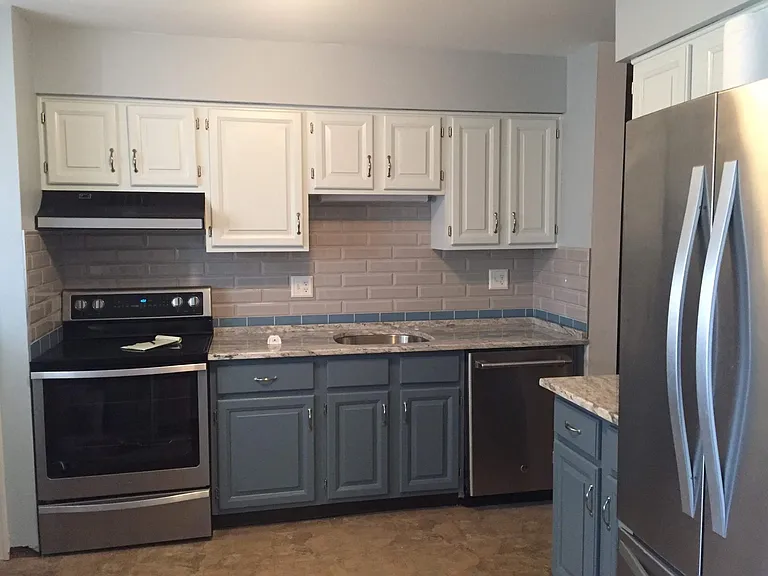 63 Croyden Ct — Photo 2
