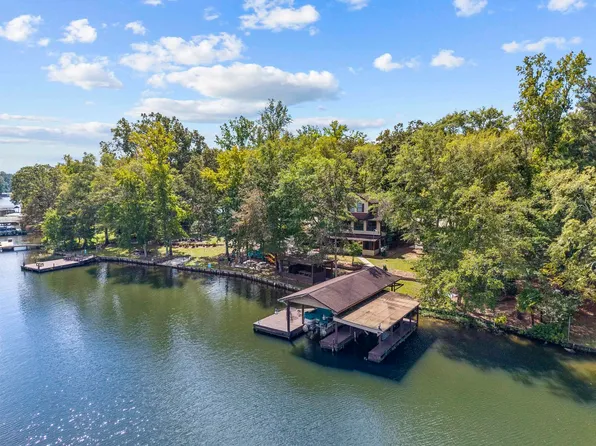 388 Possum Point Dr, Eatonton, GA 31024