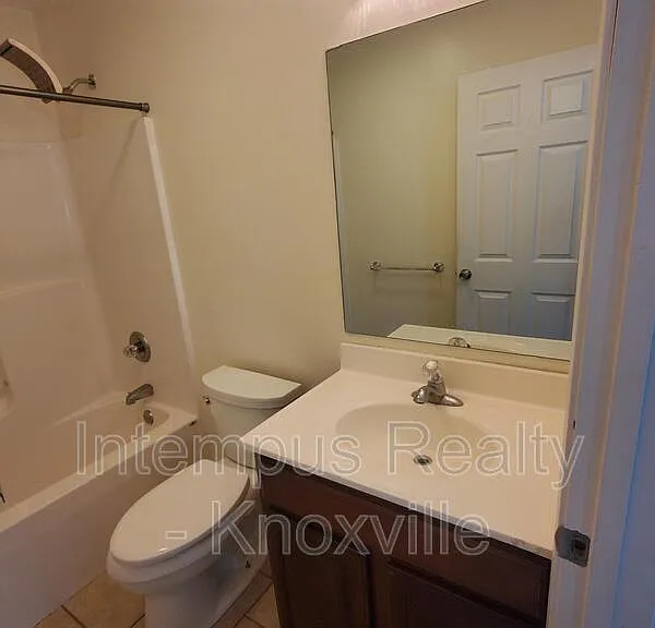 306 Joshua Landing Ct — Photo 14
