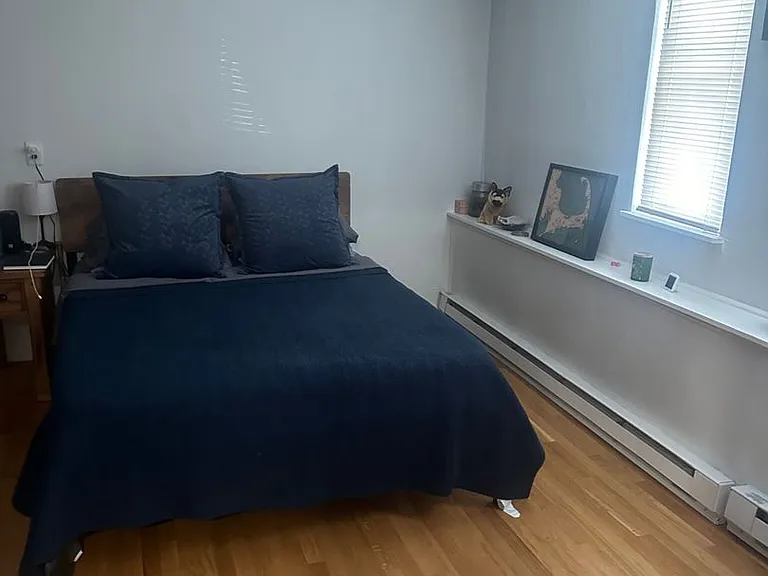 506 E Broadway #4 — Photo 7