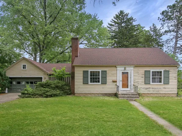 410 N Elm St, Sandwich, IL 60548