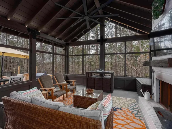 120 Lakeside Dr, Odenville, AL 35120