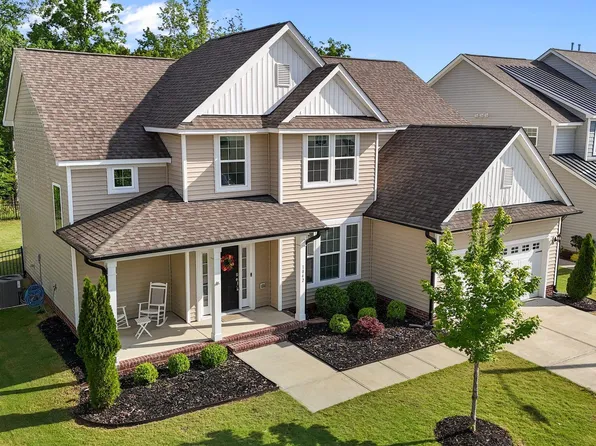 1042 Cardross St, Burlington, NC 27215