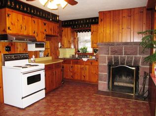 830 Jefferson St, Birdsboro, PA 19508