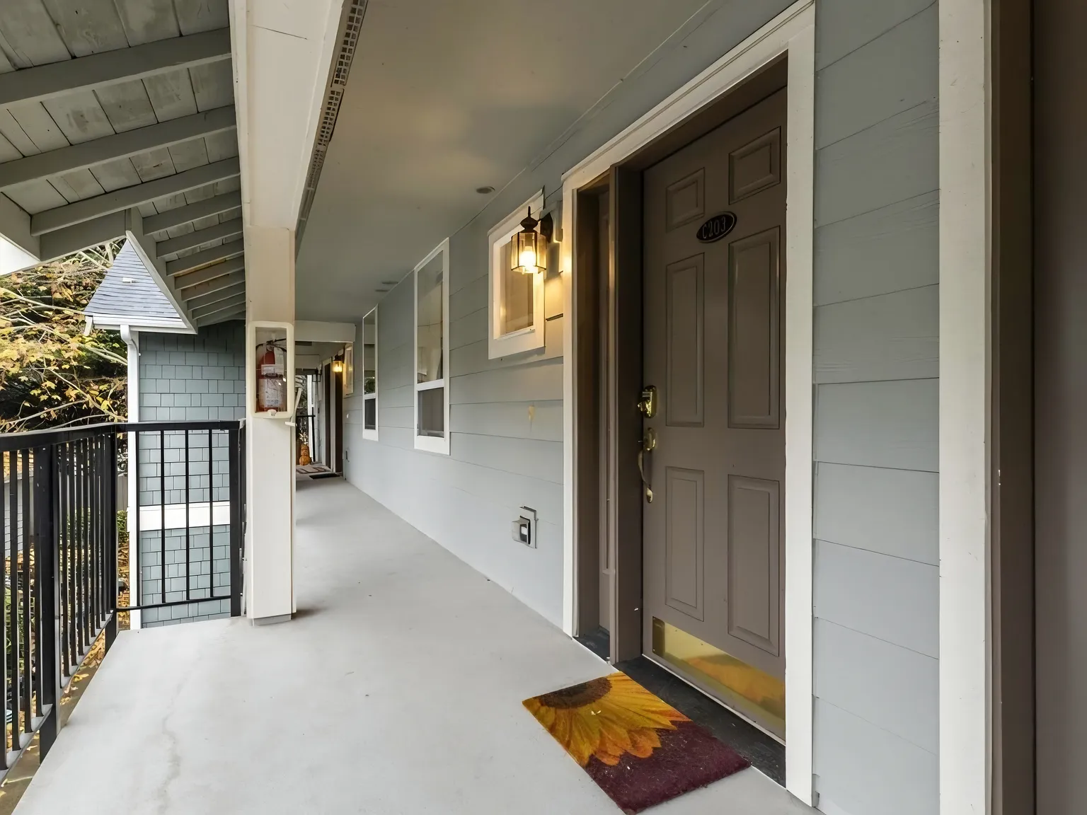 19010 68th Ave NE — Photo 2