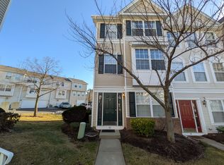 63 Giera Ct, Parlin, NJ 08859