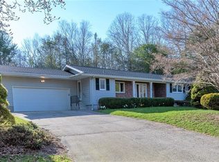 143 Woodville Alton Rd, Hope Valley, RI 02832