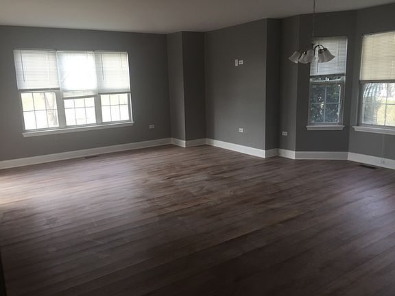 4th image of 2451 Sheehan Dr Unit 101