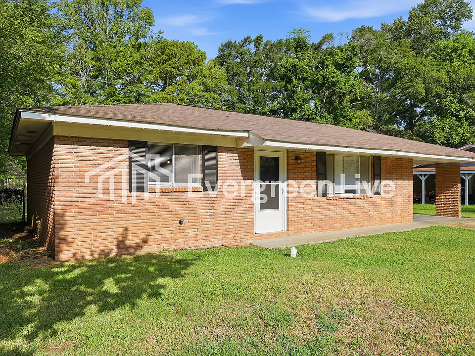 201 Skylane Dr