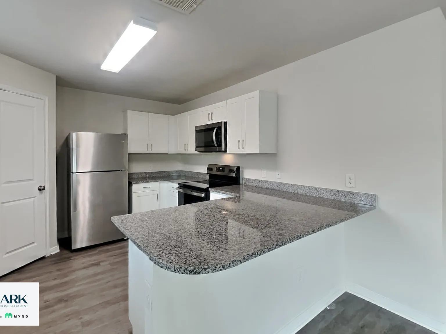 4 bed, 2.0 bath, 1603 sqft, $1,594 — Photo 4