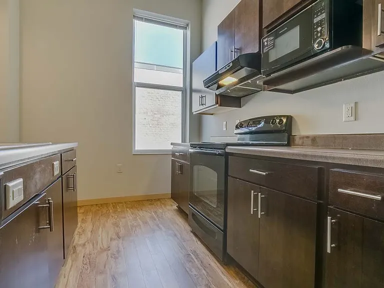 2707 N Martin Luther King Dr #2707 — Photo 8