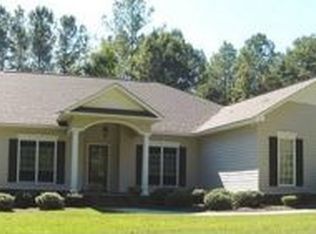 140 Woodland Ridge Rd, Dublin, GA 31021