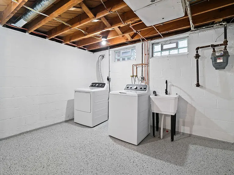 Laundry Room Cabinet