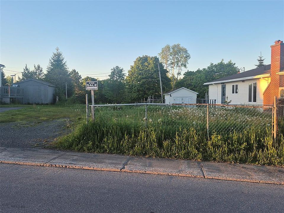1st image of 28 Second Avenue