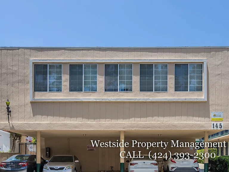 145 N La Peer Dr #4 — Photo 12