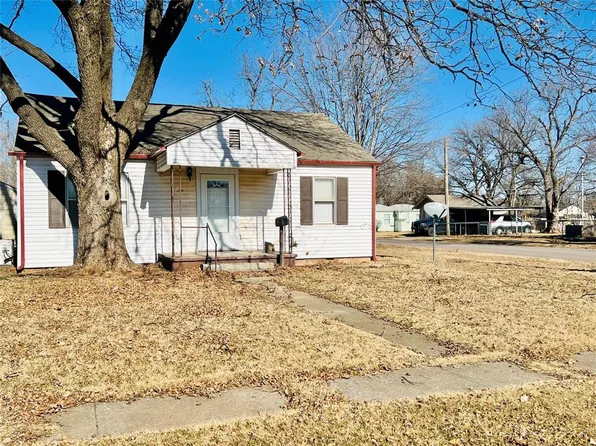 1401 W 2nd St, Elk City, OK 73644