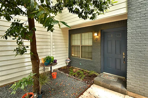 2101 Polaris Ave #9 Photo 1