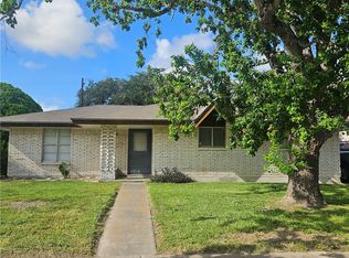 4010 Tripoli Dr, Corpus Christi, TX 78411