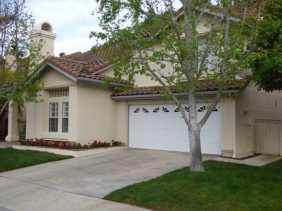 Attached 2-car garage