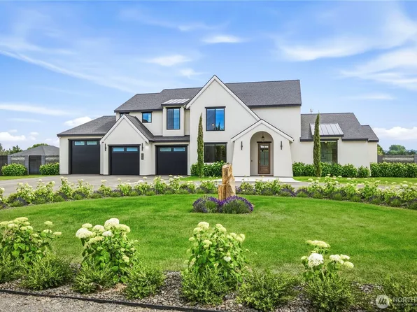 3543 Paso Fino Street, West Richland, WA 99353