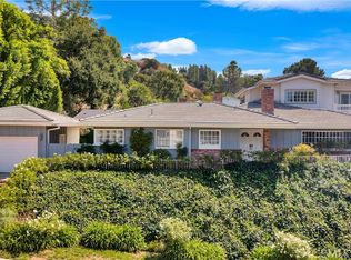 3920 Hayvenhurst Ave, Encino, CA 91436