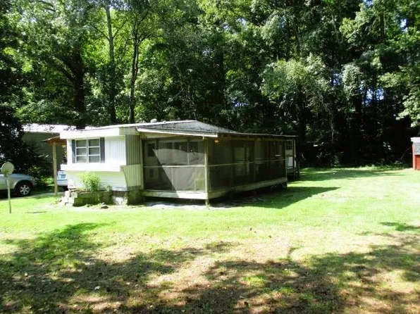 187 Peach Tree Ln, White Stone, VA 22578