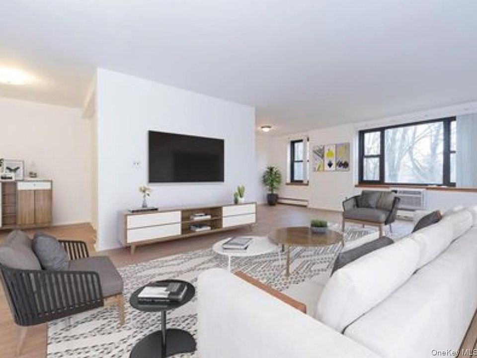 1st image of 35 Stewart Place #205