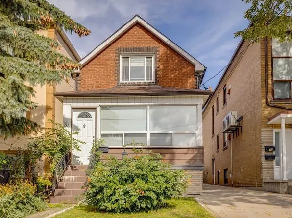 34 Ashbury Ave #1, Toronto, ON M6E 1V7