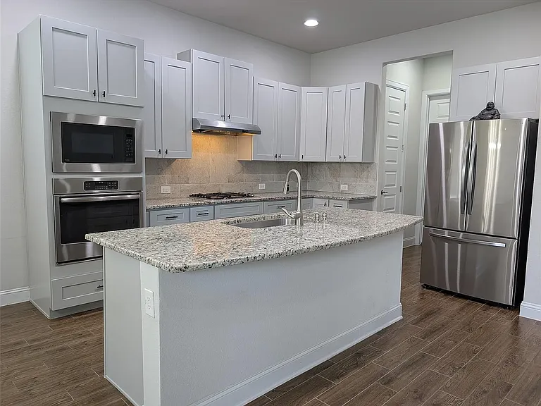 3112 Bouchette Cv — Photo 11