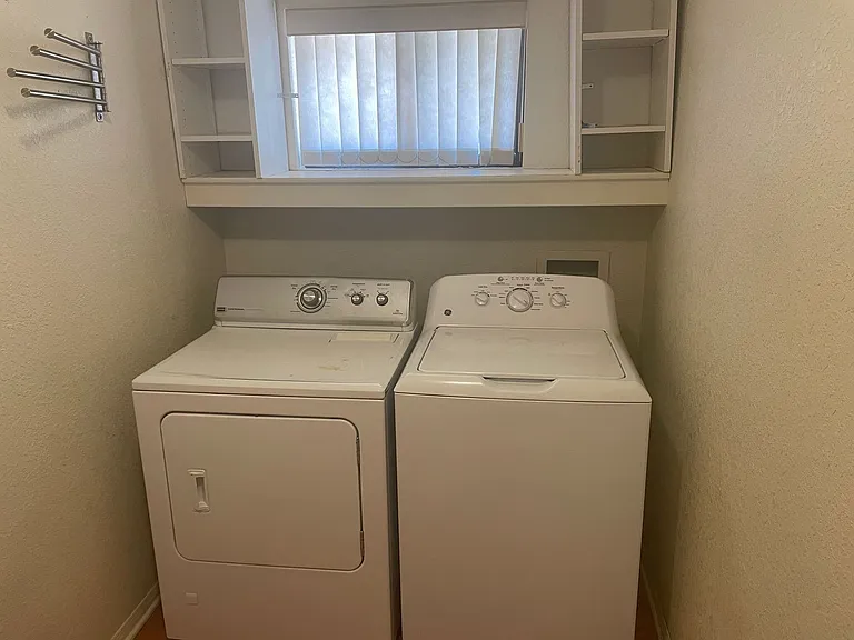 30 Quartz Dr — Photo 17