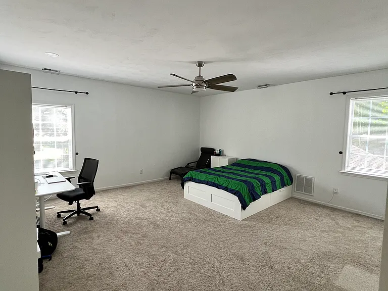 812 Bryson Arch — Photo 42