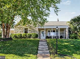 810 Allen St, New Cumberland, PA 17070