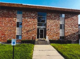 734 W Kilgore Rd, Kalamazoo, MI 49008