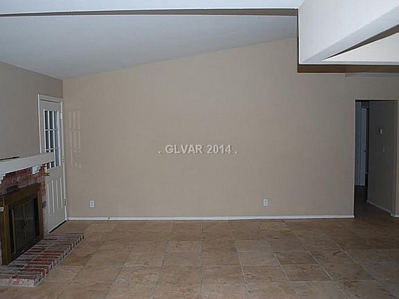 5th image of 6821 Neepawa Cir
