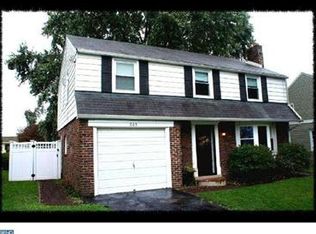 205 Harrison Rd, Brookhaven, PA 19015