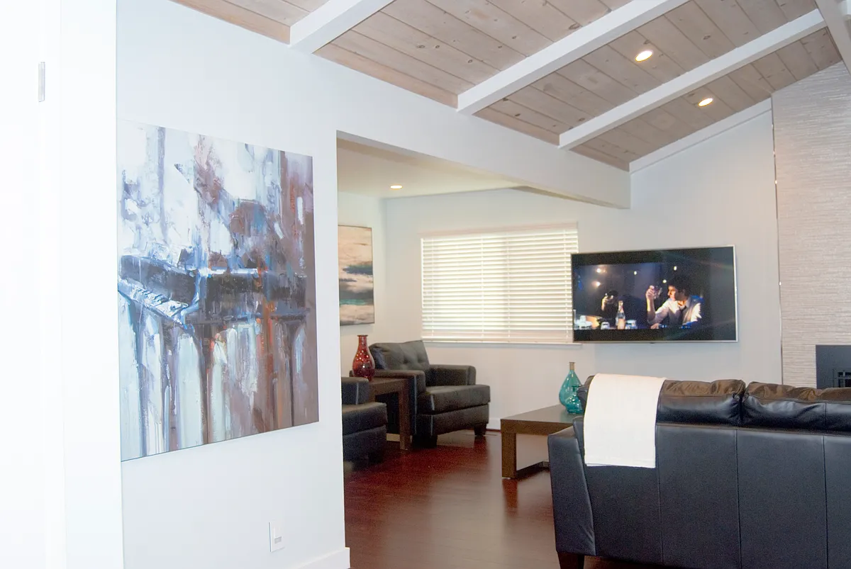 Building Photo - 1385 San Domar Dr #1