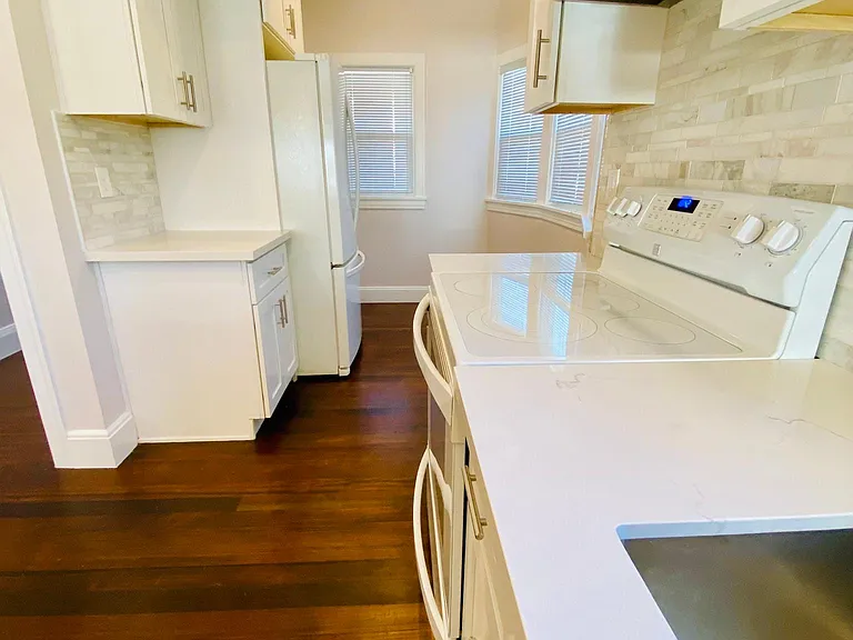 2488 Havenscourt Blvd — Photo 16