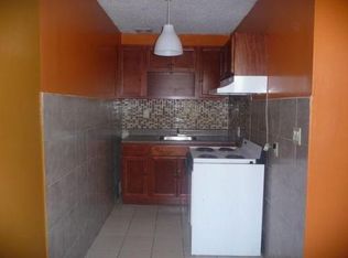 294 Eldert Ln, Woodhaven, NY 11421