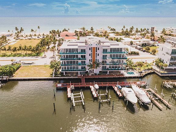 4th image of 2900 N Ocean Dr APT 401